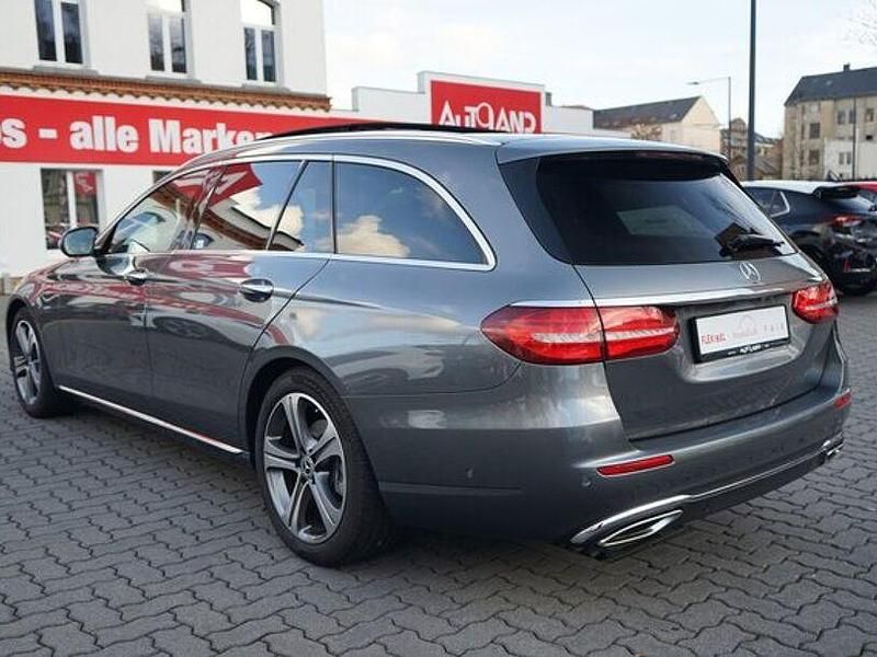 Gebraucht Mercedes E200 Avantgarde 184 PS (135 kW) 2017 Grau Kombi
