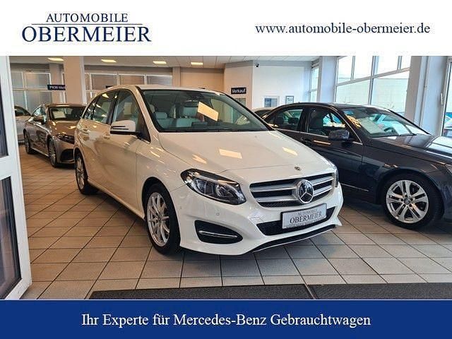 Weiß Gebraucht 2018 Mercedes B200 Van / Kleinbus | 19.950 € (Etwas zu teuer) - Bild 1/4