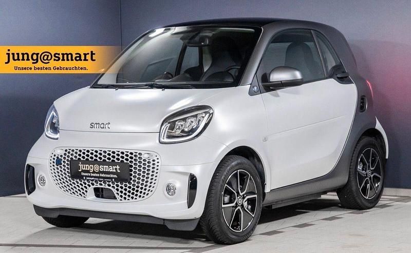 Weiß Gebraucht 2022 Smart ForTwo Coupé Exclusive Coupé | 13.400 € (Guter Preis) - Bild 1/1