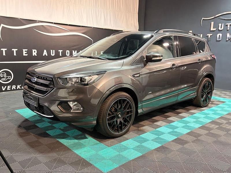 Gebraucht Ford Kuga ST-Line 179 PS (131 kW) 2017 Grau SUV
