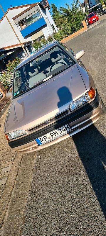 Gebraucht 1992 Mazda 323 Kleinwagen | 1.750 € - Bild 1/4