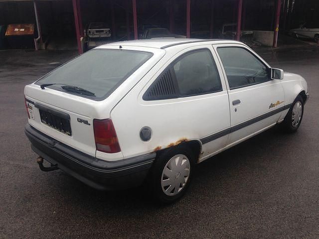 Gebraucht Opel Kadett 60 PS (44 kW) 1991 Weiß Kombi