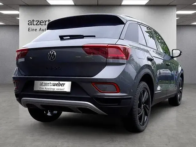 Nowe VW T-Roc Style 150 KM (110 kW) 2026 Szary SUV