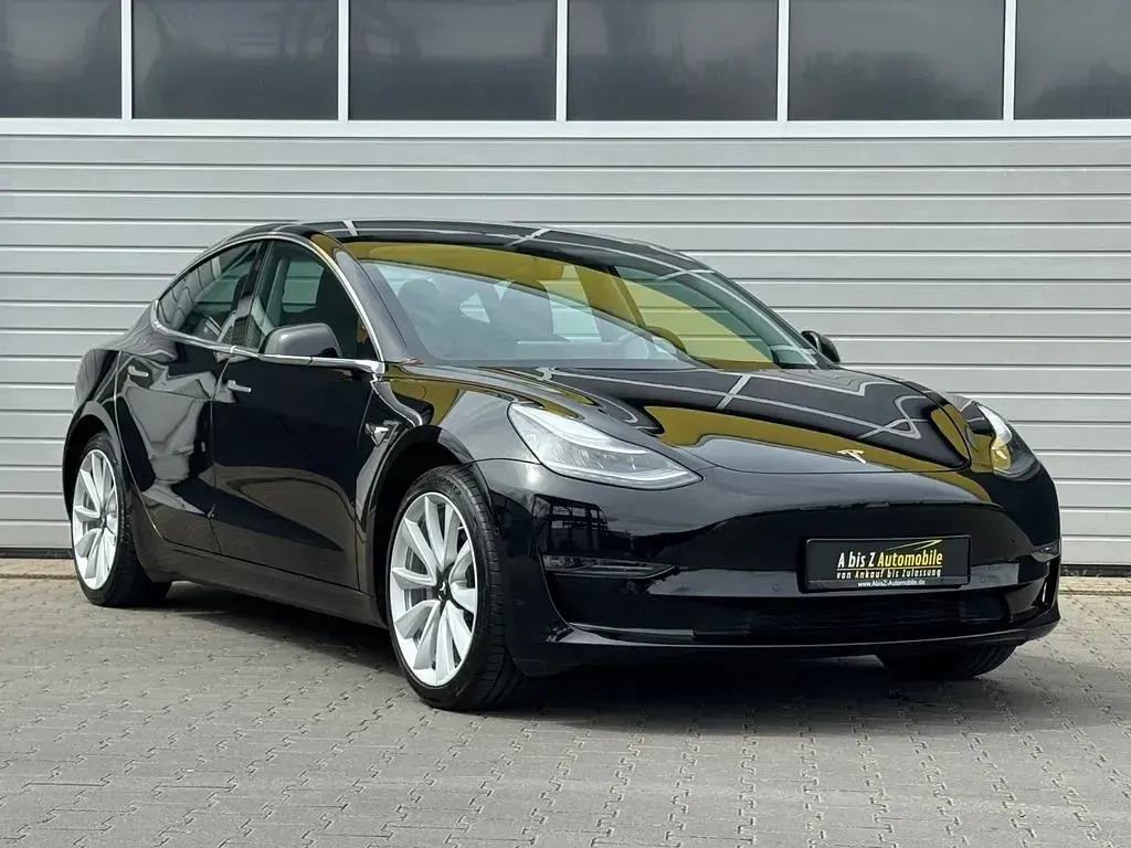 Gebraucht Tesla Model 3 225 kW (306 PS) 2019 Schwarz Limousine