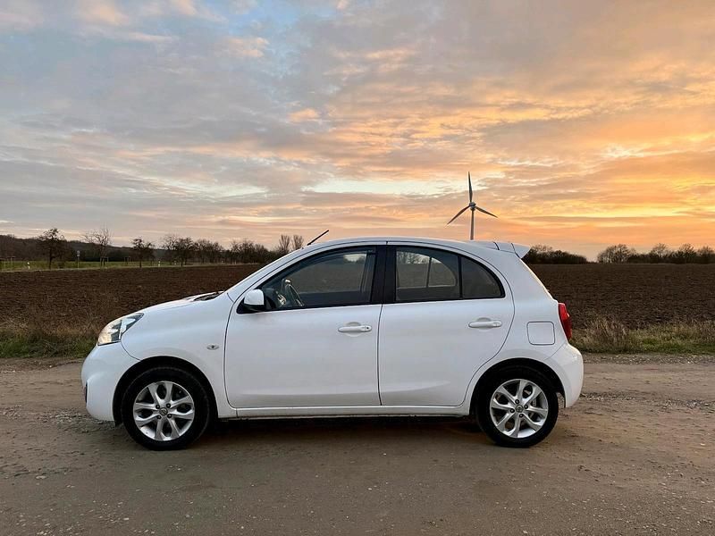 Weiß Gebraucht 2015 Nissan Micra Kleinwagen | 4.500 € (Guter Preis) - Bild 1/4