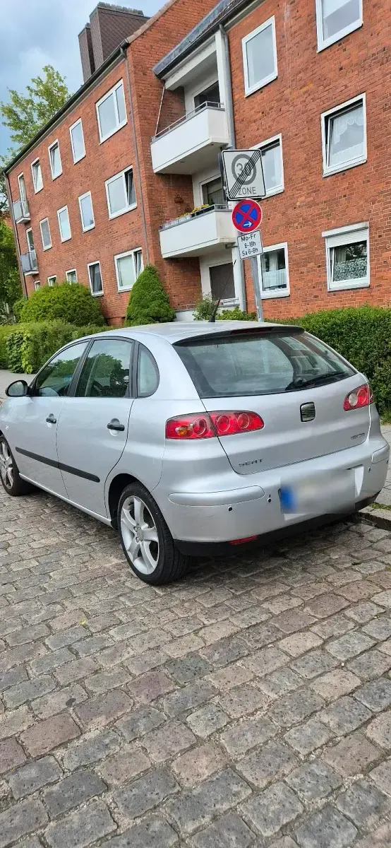 Gebraucht Seat Ibiza 75 PS (55 kW) 2005 Silber Kleinwagen