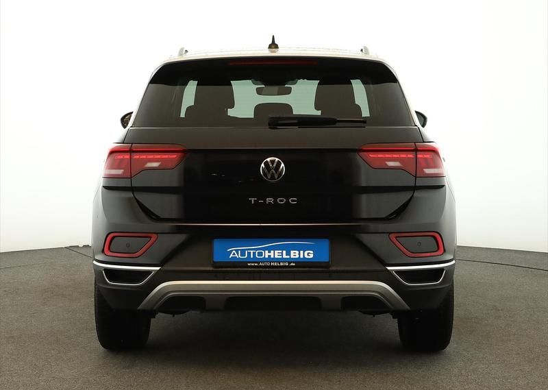 Gebraucht VW T-Roc Style 150 PS (110 kW) 2024 Deep black perleffekt SUV