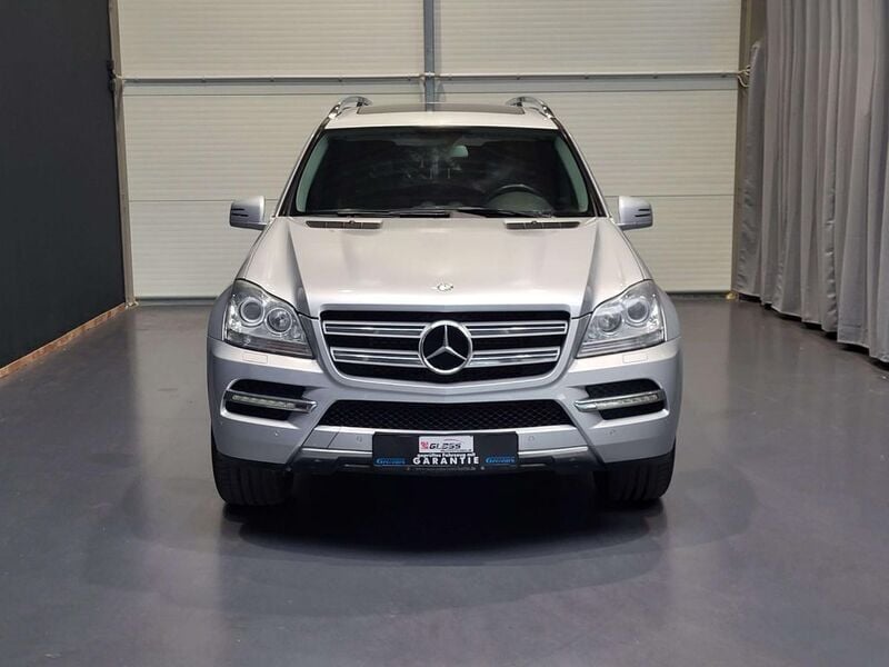 Gebraucht Mercedes GL350 224 PS (164 kW) 2011 Iridiumsilber  metalliclack SUV