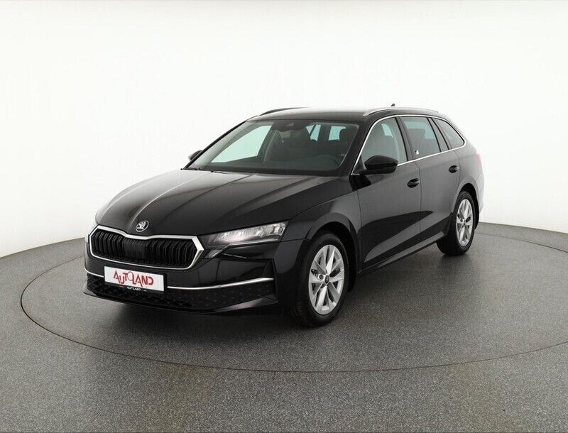 Beige Gebraucht 2019 Skoda Octavia Style Kombi | 32.890 € - Bild 1/4