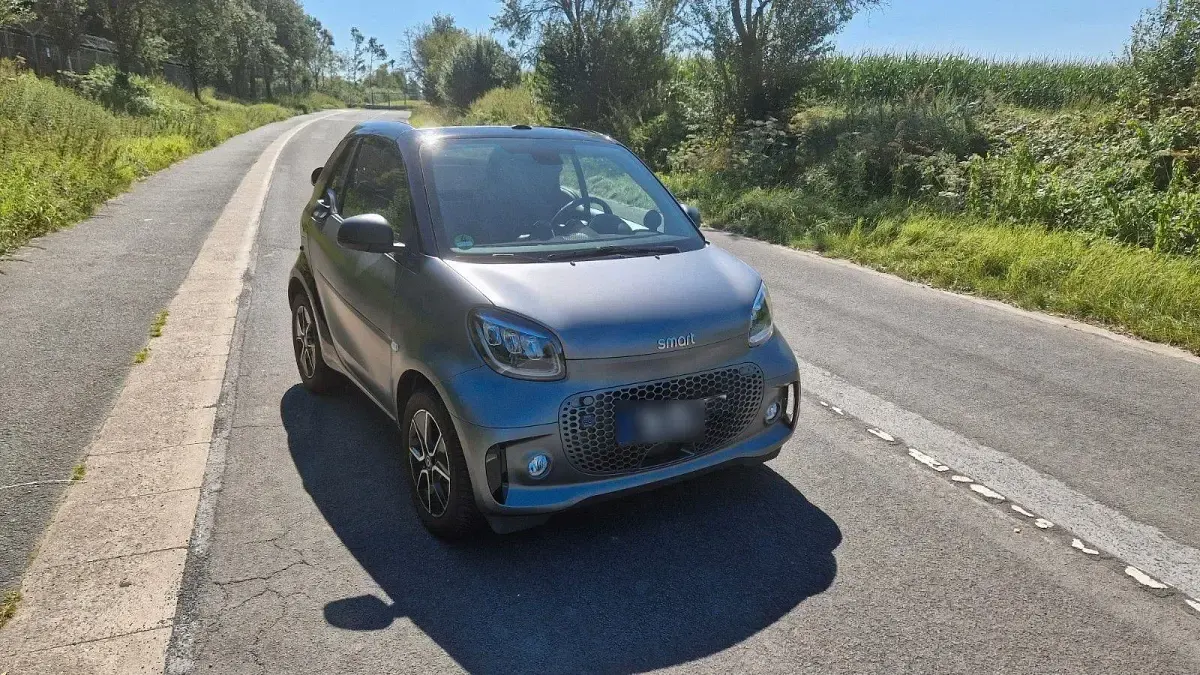Gebraucht Smart ForTwo Coupé Passion 60 kW (82 PS) 2022 Grau Cabrio