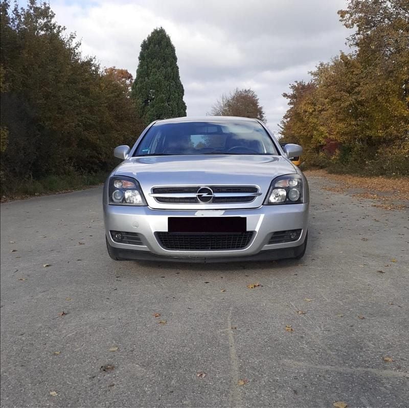 Silber Gebraucht 2003 Opel Vectra GTS Limousine | 1.000 € (Guter Preis) - Bild 1/4