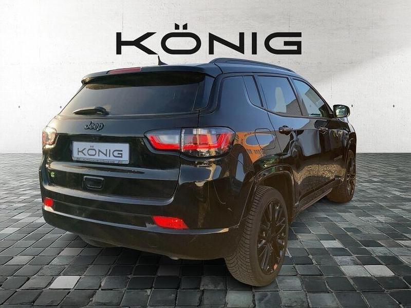 Gebraucht Jeep Compass Altitude 131 PS (96 kW) 2024 Schwarz SUV