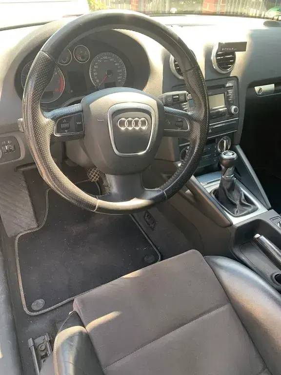Gebraucht Audi A3 Cabriolet Ambition 105 PS (77 kW) 2011 Weiß Cabrio