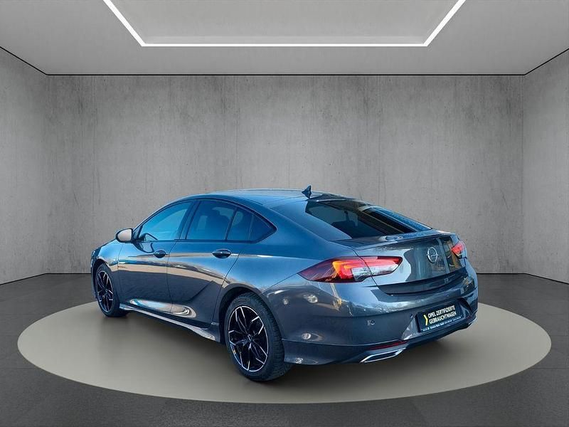 Gebraucht Opel Insignia Sport 174 PS (127 kW) 2022 Grau Limousine