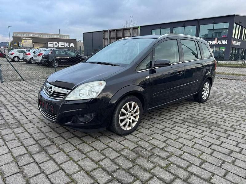 Gebraucht Opel Zafira Edition 140 PS (102 kW) 2009 Saphirschwarz mi2 Van / Kleinbus
