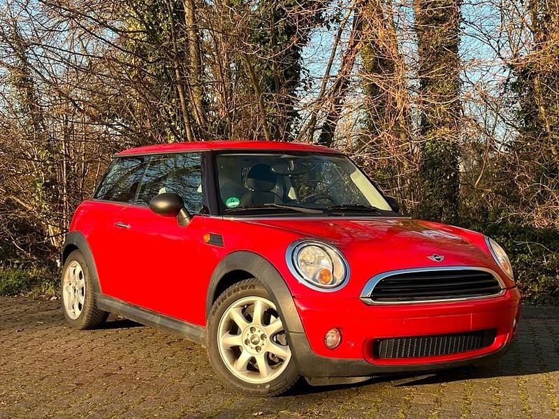 Usata Mini Cooper 95 CV (69 kW) 2010 Rosso Utilitaria