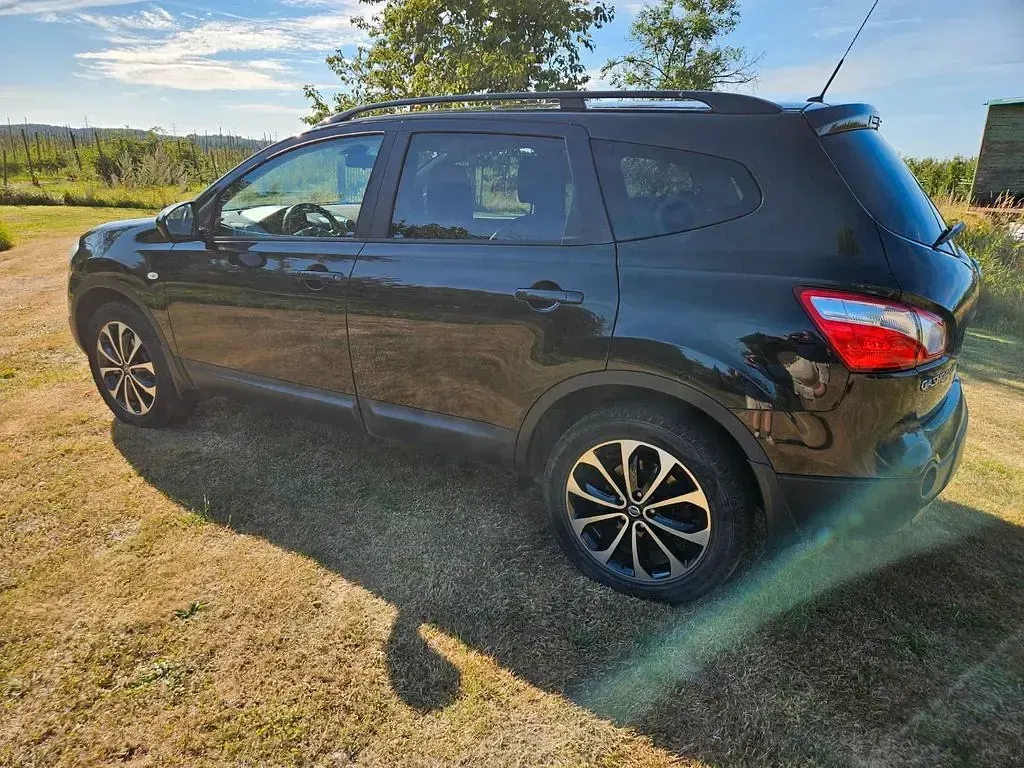 Gebraucht Nissan Qashqai +2 360º 117 PS (86 kW) 2013 Schwarz SUV