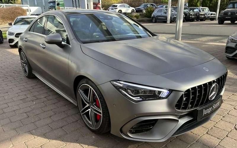 Mountaingrau magno Gebraucht 2021 Mercedes CLA45 AMG AMG Limousine | 74.700 € - Bild 1/4