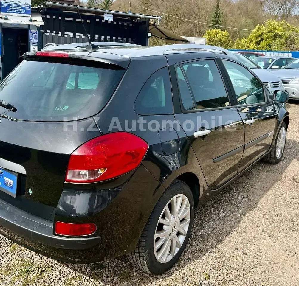 Gebraucht Renault Clio GrandTour Luxe 101 PS (74 kW) 2010 Schwarz Kombi