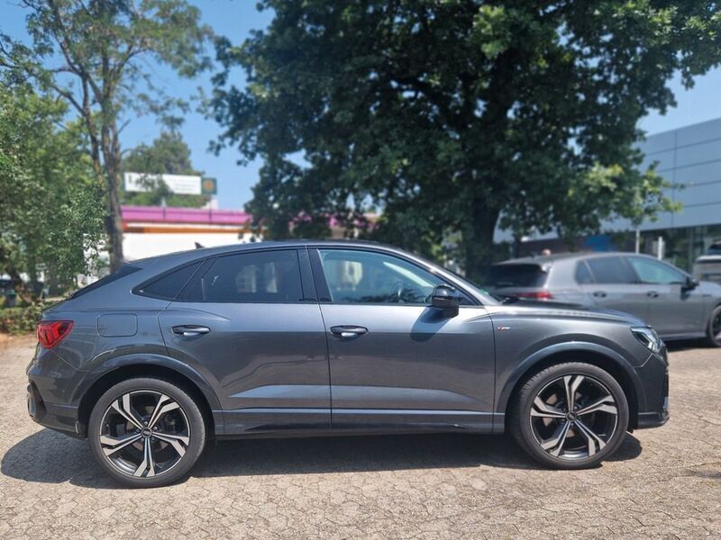 Grau Gebraucht 2021 Audi Q3 S-Line SUV | 31.000 € (Fairer Preis) - Bild 1/4