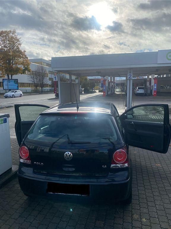 Schwarz Gebraucht 2009 VW Polo Comfortline Kleinwagen | 2.200 € (Superpreis) - Bild 1/4