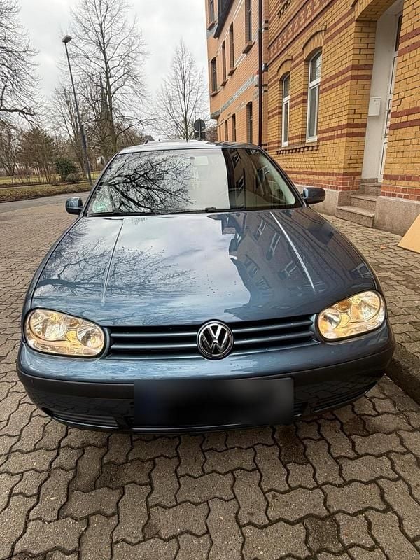 Gebraucht VW Golf IV 75 PS (55 kW) 2003 Blau Limousine