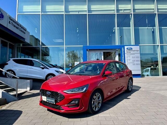 Gebraucht Ford Focus ST-Line 155 PS (114 kW) 2024 Rot Limousine