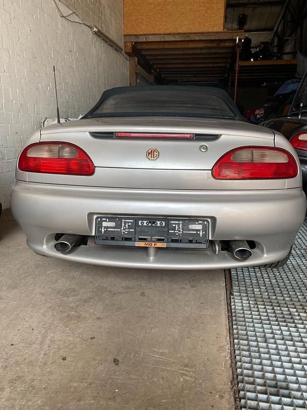 Gebraucht MG F 120 PS (88 kW) 2000 Silber Cabrio