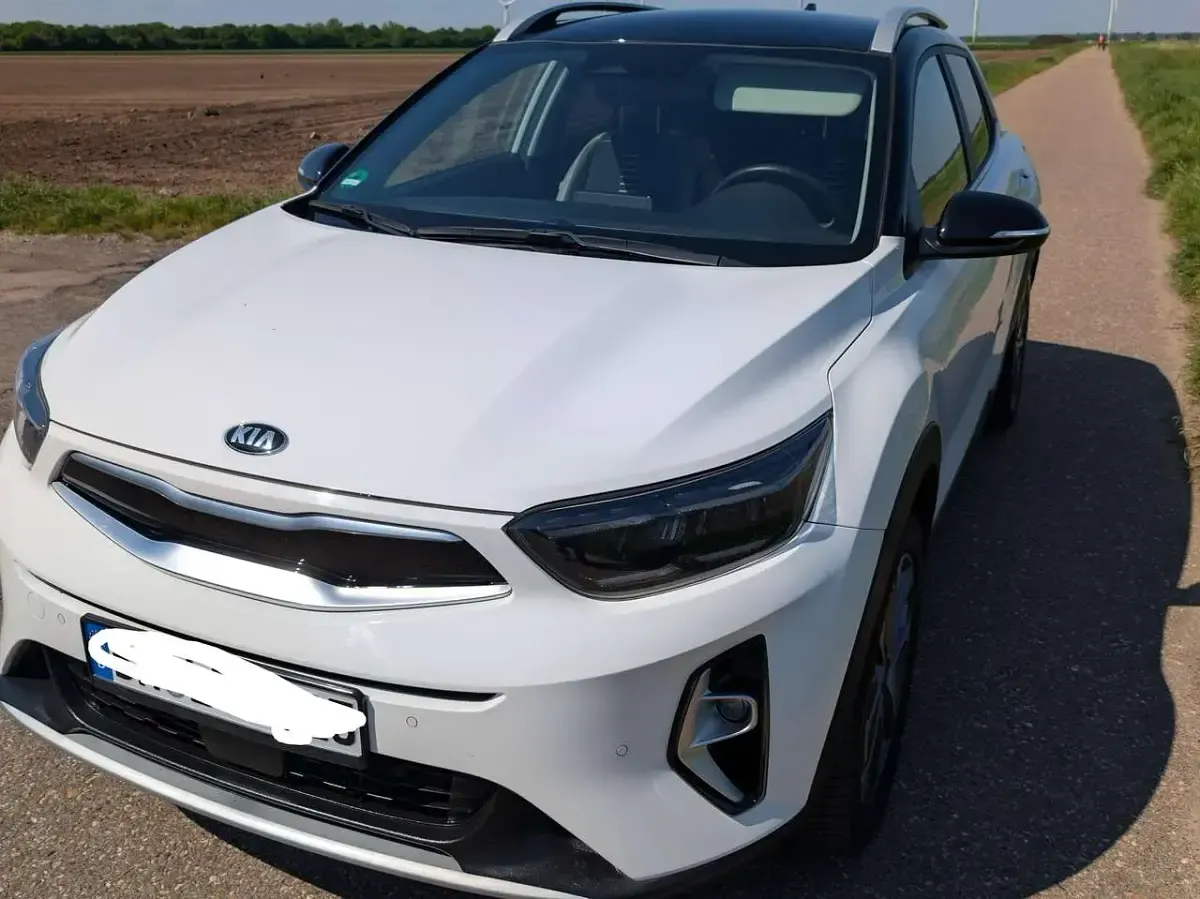 Gebraucht Kia Stonic Vision 120 PS (88 kW) 2021 Weiß SUV