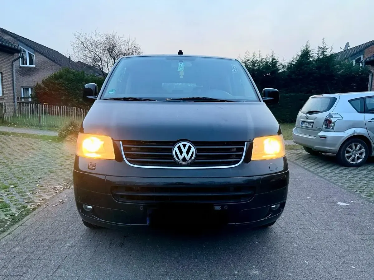 Gebraucht VW T5 Highline 174 PS (127 kW) 2009 Schwarz Van
