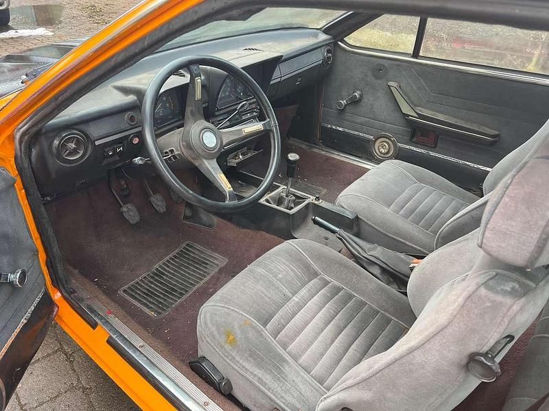 Gebraucht Alfa Romeo GTV 131 PS (96 kW) 1980 Gelb Coupé