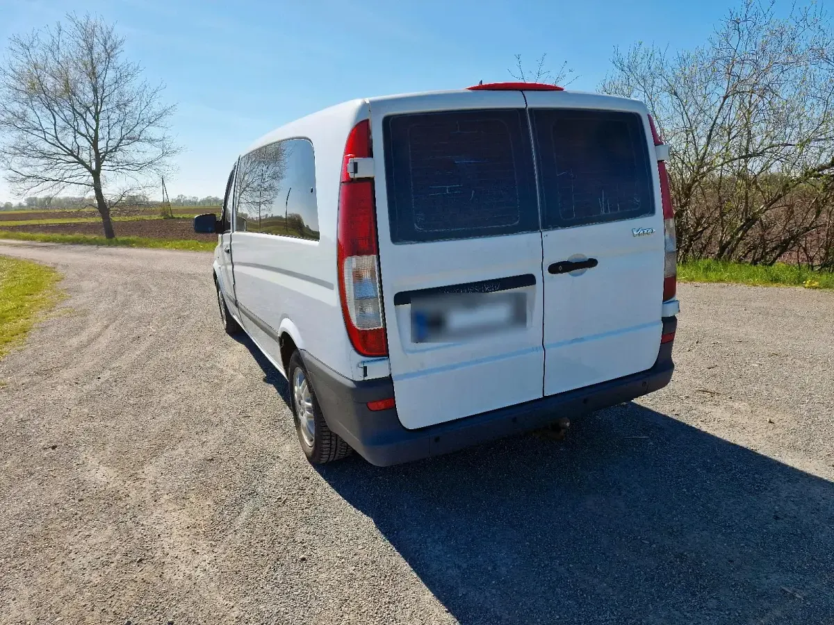 Gebraucht Mercedes Viano 135 PS (99 kW) 2013 Weiß Van / Kleinbus