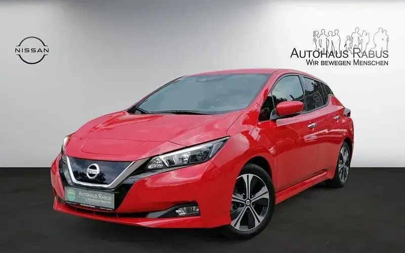 Gebraucht Nissan Leaf N-Connecta 110 kW (150 PS) 2021 Rot Kleinwagen