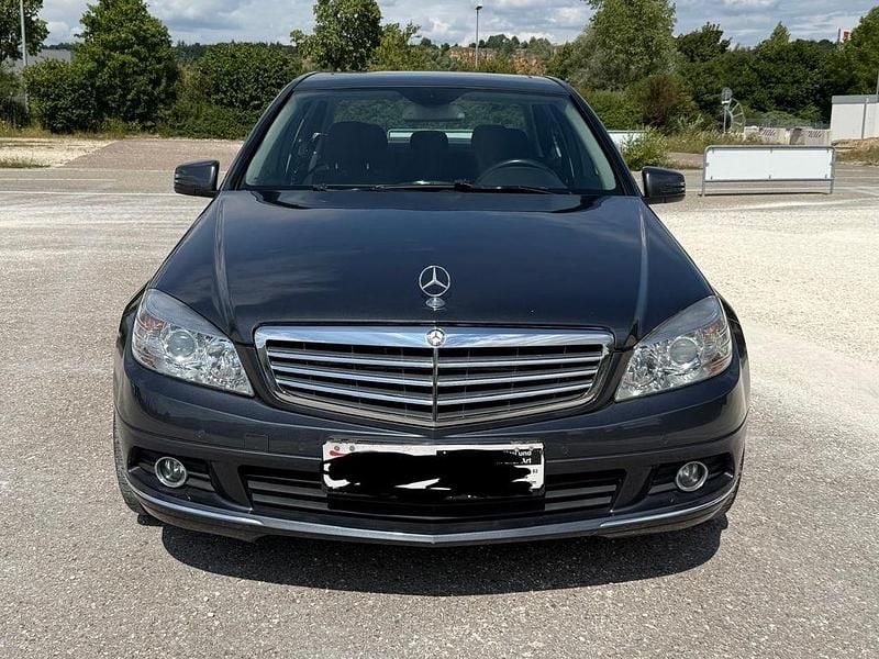 Schwarz Gebraucht 2009 Mercedes C350 Limousine | 5.999 € (Guter Preis) - Bild 1/4