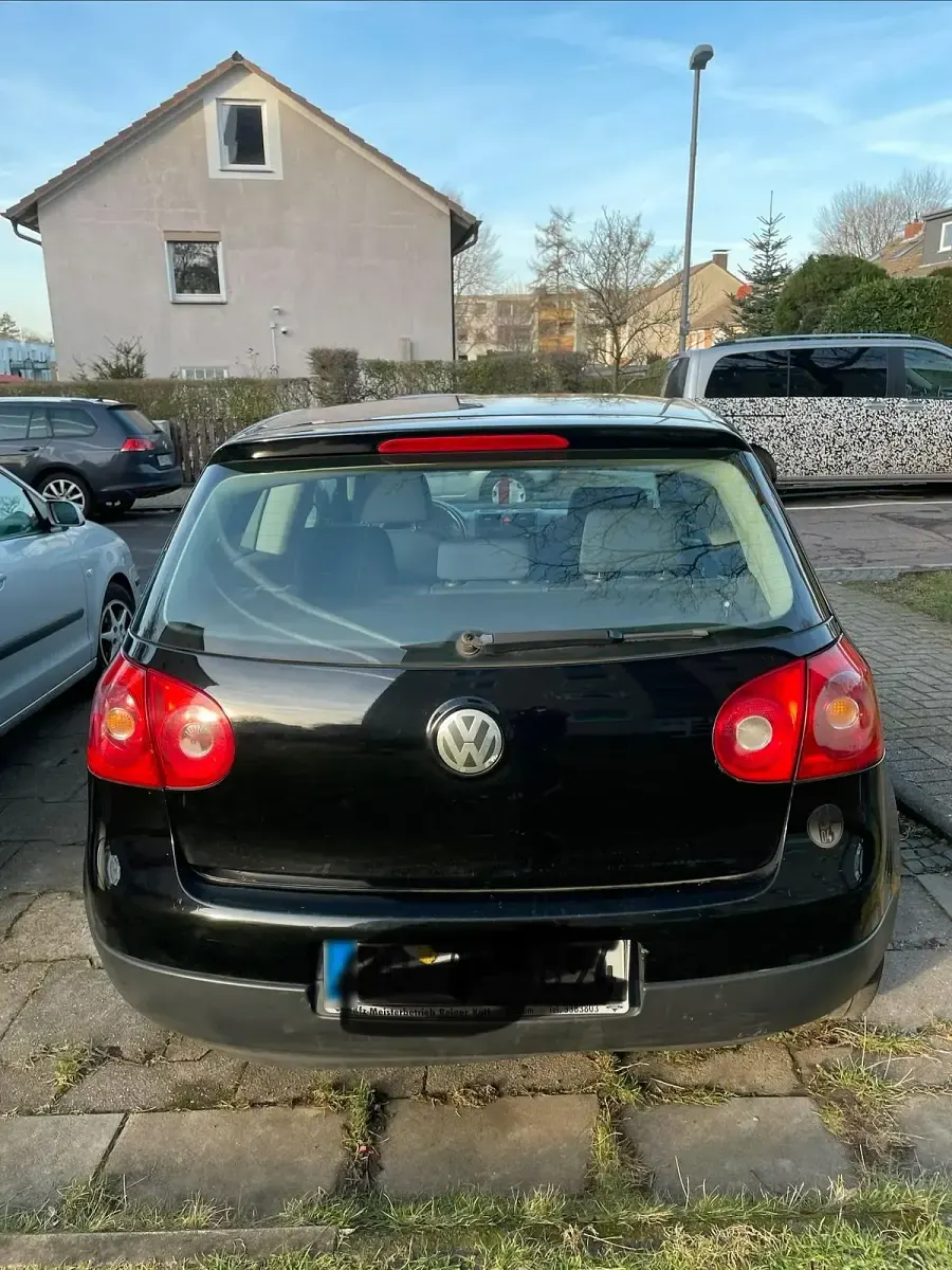 Gebraucht VW Golf IV 90 PS (66 kW) 2005 Schwarz Limousine