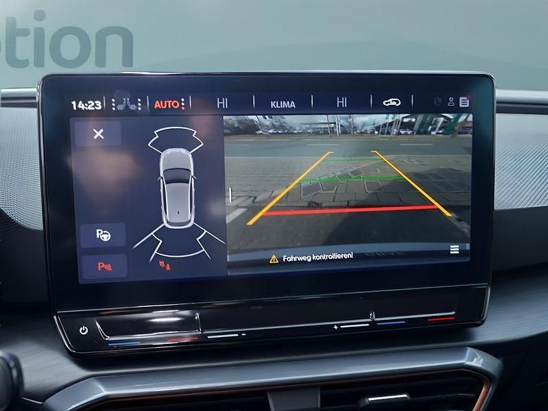 Gebraucht Cupra Leon VZ 245 PS (180 kW) 2023 Weiß Kleinwagen