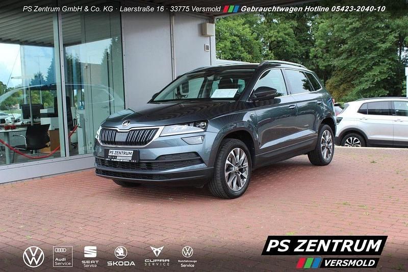 Schwarz Gebraucht 2021 Skoda Karoq Clever SUV | 22.930 € (Fairer Preis) - Bild 1/4