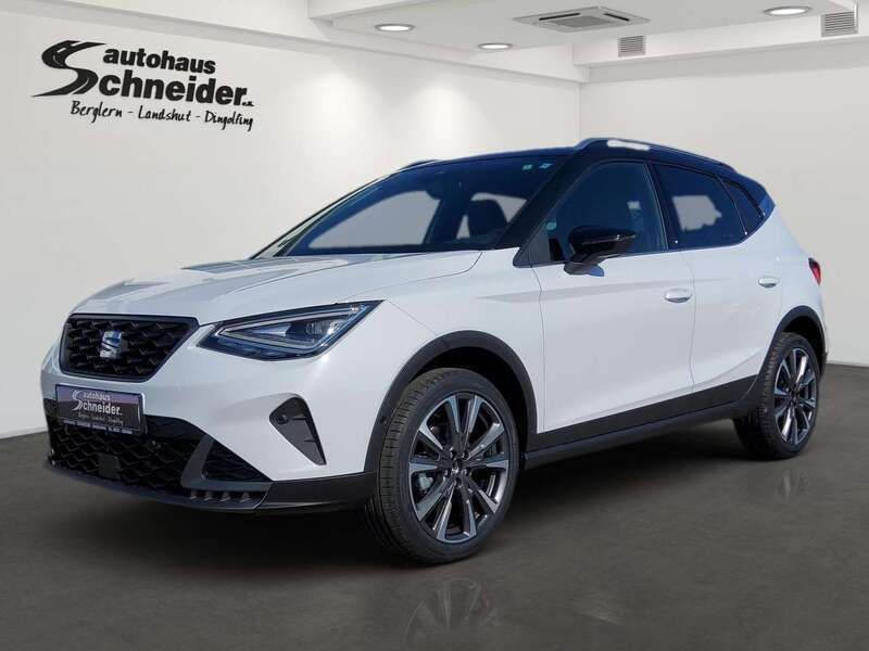 Weiß Neu 2024 Seat Arona FR SUV | 30.890 € (Etwas zu teuer) - Bild 1/4