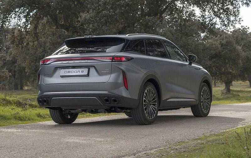 Neu Omoda 9 537 PS (394 kW) 2026 Weiß SUV