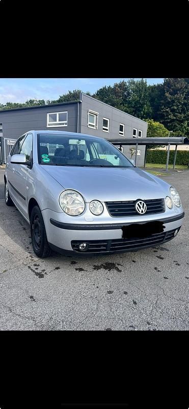 Silber Gebraucht 2002 VW Polo Kleinwagen | 1.900 € (Etwas zu teuer) - Bild 1/4