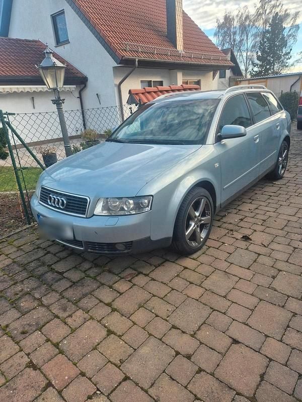 Gebraucht Audi A4 155 PS (114 kW) 2001 Blau Kombi