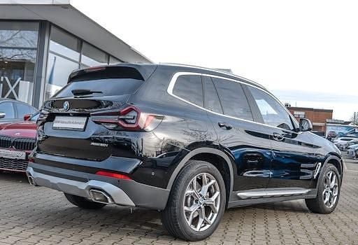 Gebraucht BMW X3 Sport Line 184 PS (135 kW) 2023 Schwarz SUV