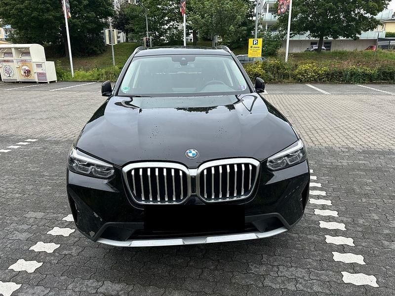 Schwarz Gebraucht 2022 BMW X3 Sport Line SUV | 34.700 € (Superpreis) - Bild 1/4