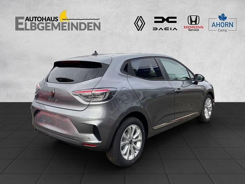 Neu Renault Clio V Evolution 91 PS (66 kW) 2025 Grau Limousine