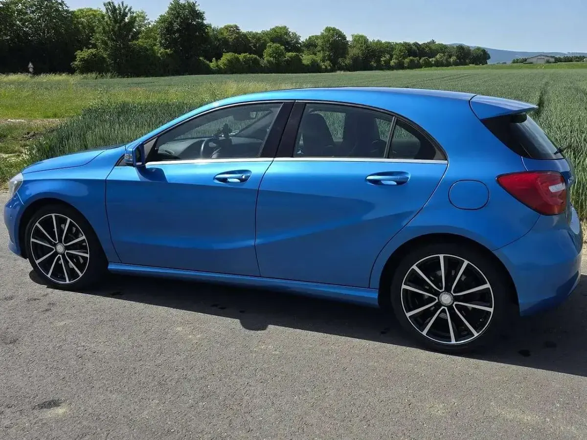 Gebraucht Mercedes A250 211 PS (155 kW) 2013 Blau Limousine