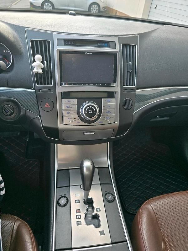 Schwarz Gebraucht 2009 Hyundai Veracruz SUV | 9.000 € (Fairer Preis) - Bild 1/4