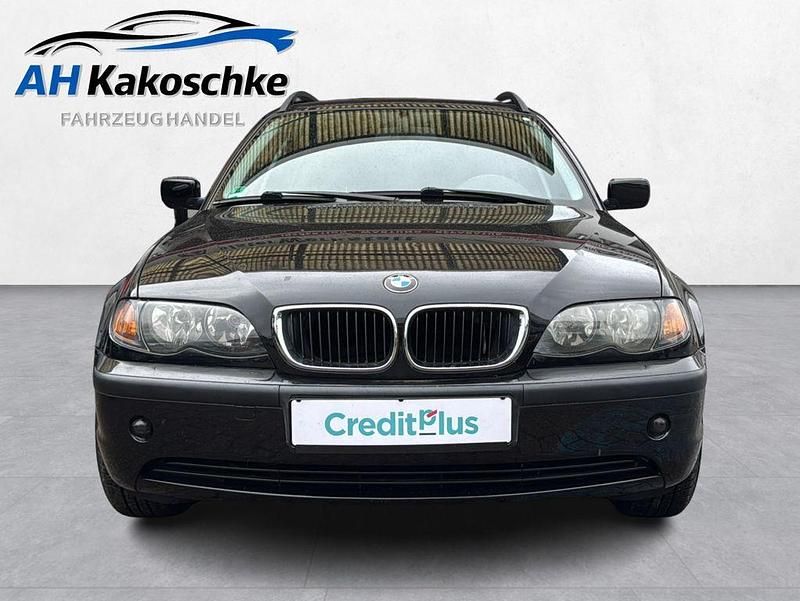 Gebraucht BMW 316 116 PS (85 kW) 2003 Black sapphire metallic Kombi