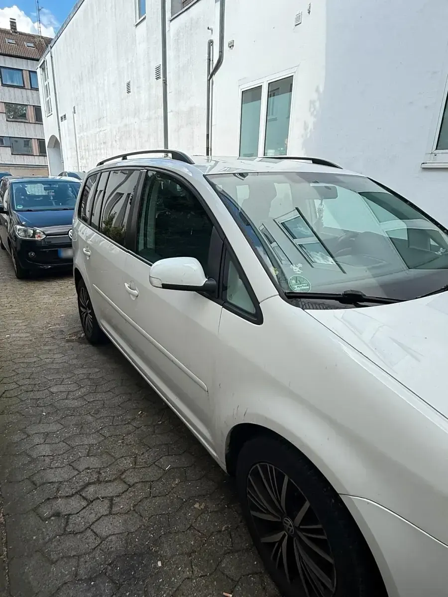Usata VW Touran 140 CV (102 kW) 2009 Bianco Monovolume