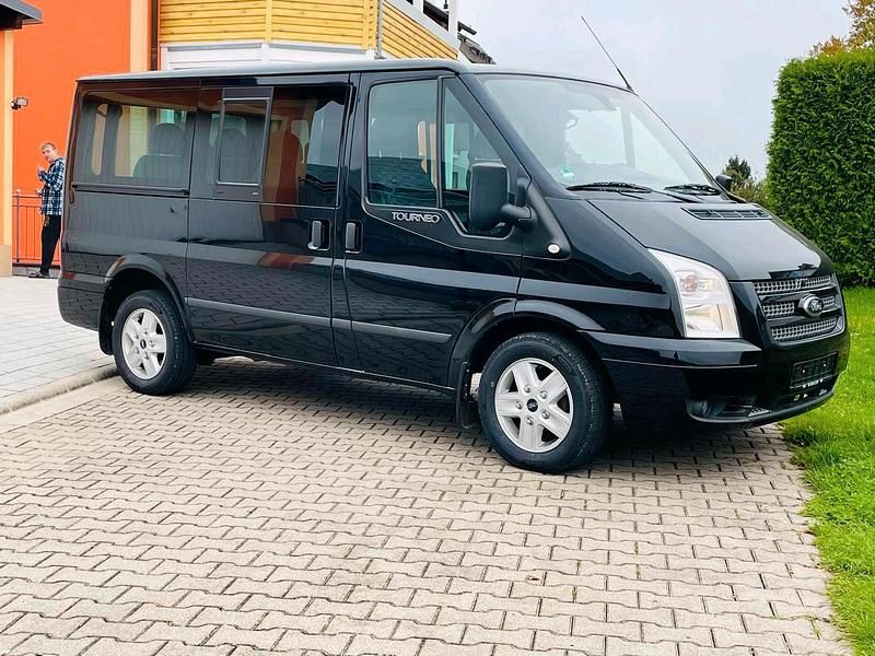 Schwarz Gebraucht 2012 Ford Tourneo Van / Kleinbus | 9.800 € - Bild 1/4
