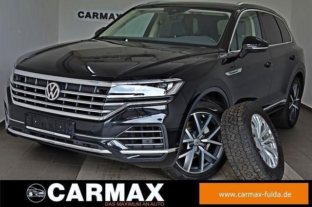 Deep black (metallic) Gebraucht 2019 VW Touareg Atmosphere SUV | 33.500 € (Fairer Preis) - Bild 1/4